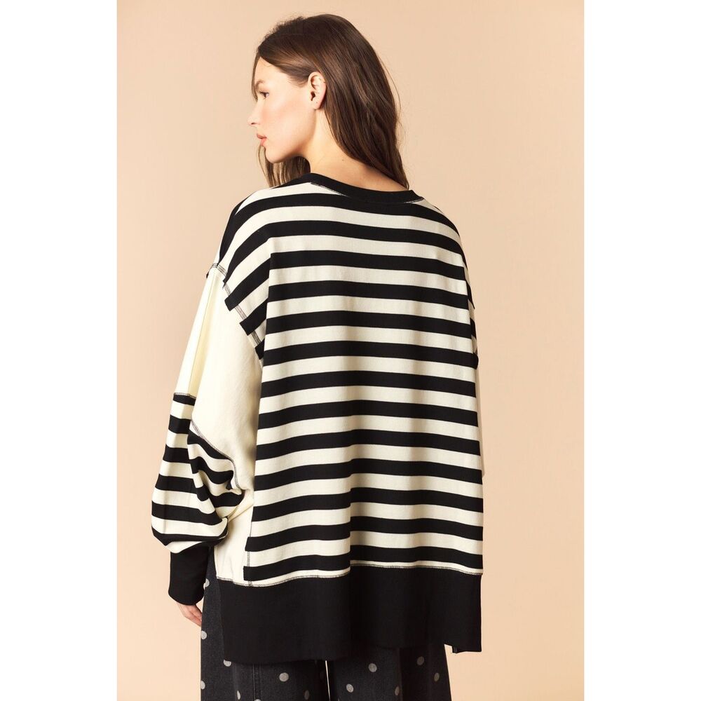 #2001. Peach Love CA Black/Ivory Oversized  Stripe Monochrome Sweatshirt NWT - Picture 2 of 3